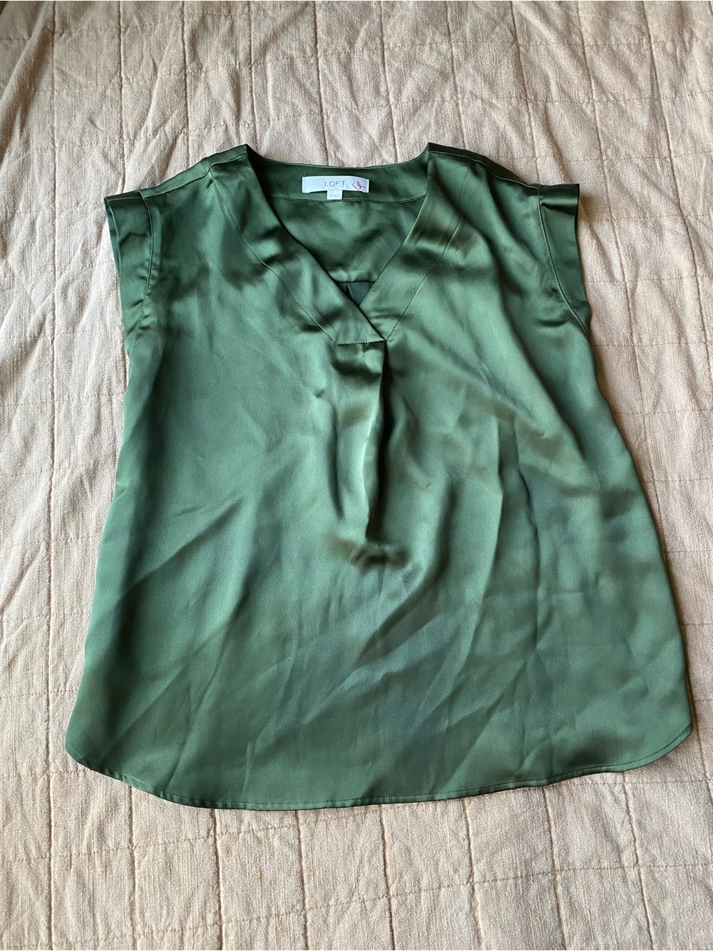 LOFT | Satin Green top | Small Petite
